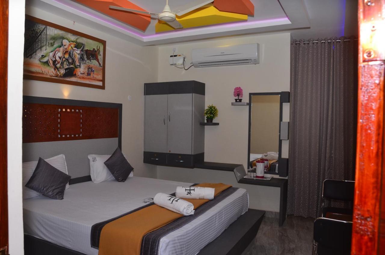Hotel Panchavarnaa Rāmeswaram Екстериор снимка